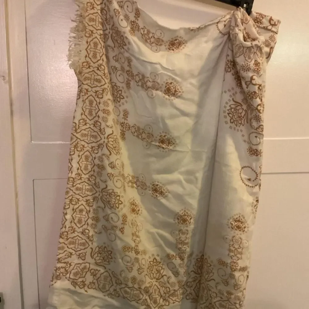 Unbranded Cream and White Decor-home-accesories